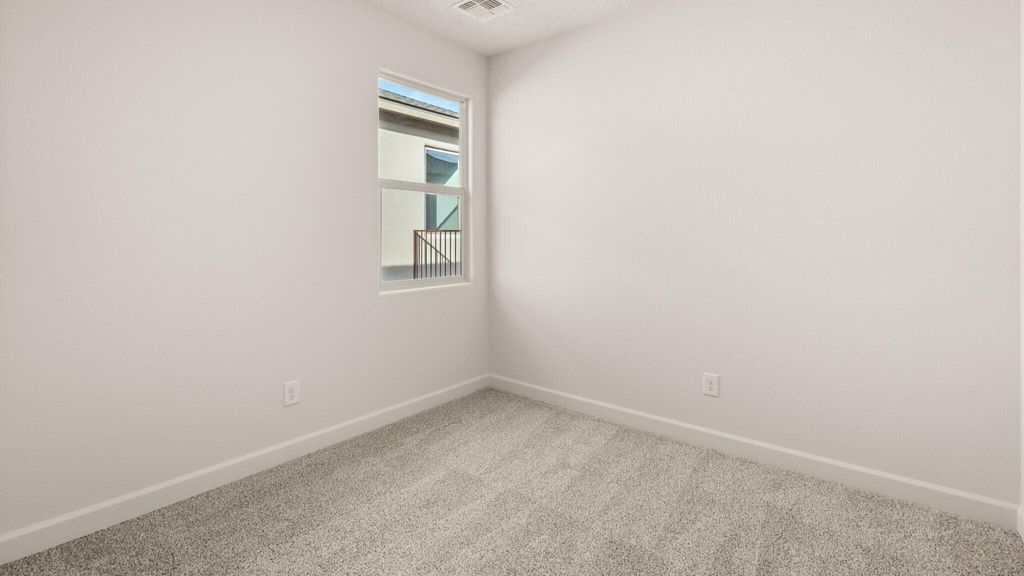 Image 20 of property listing at 6723 Clayton Drive NE, Rio Rancho, NM 87144