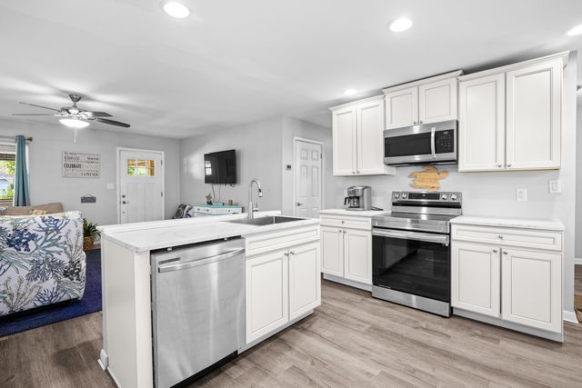 807 Bellamy Dr., North Myrtle Beach, SC 29582