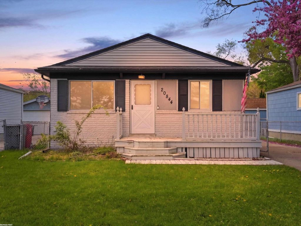 20844 Vermander Avenue, Clinton Twp, MI 48035