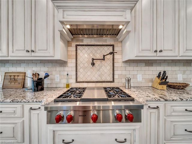 1579 Sunset Pointe Drive, Salisbury, NC 28146