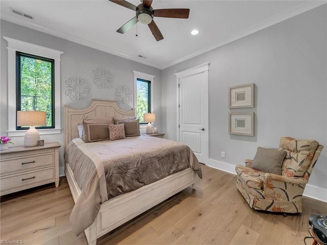 1579 Sunset Pointe Drive, Salisbury, NC 28146