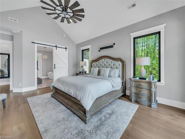 1579 Sunset Pointe Drive, Salisbury, NC 28146