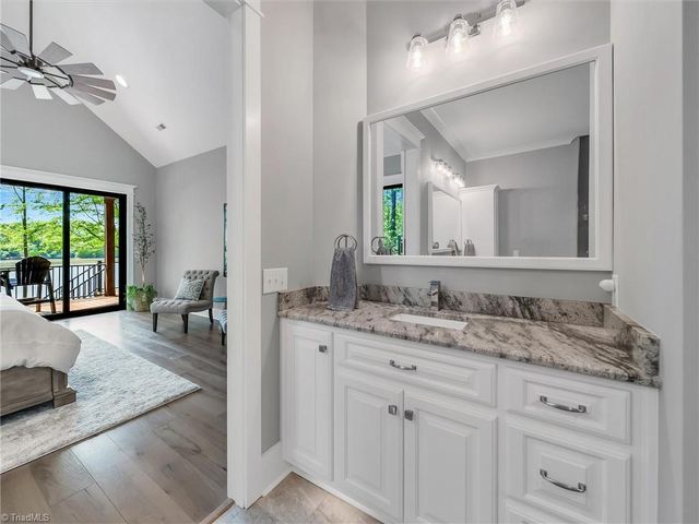 1579 Sunset Pointe Drive, Salisbury, NC 28146