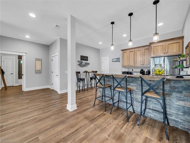 1579 Sunset Pointe Drive, Salisbury, NC 28146