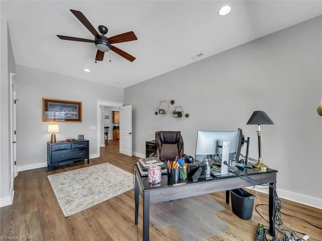 1579 Sunset Pointe Drive, Salisbury, NC 28146