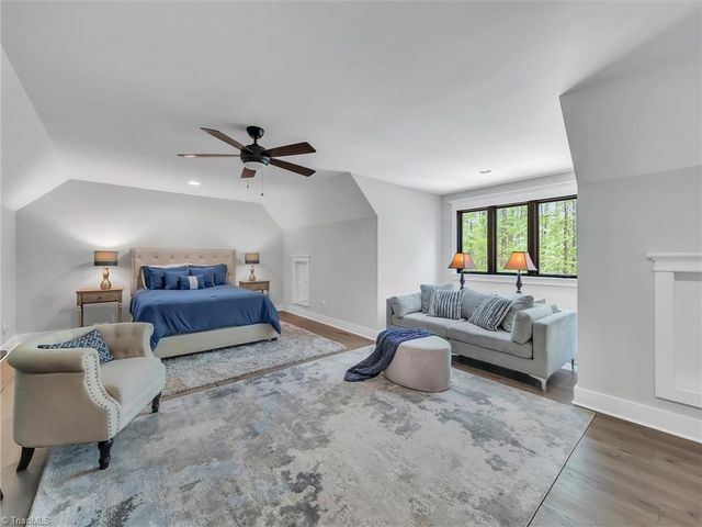 1579 Sunset Pointe Drive, Salisbury, NC 28146