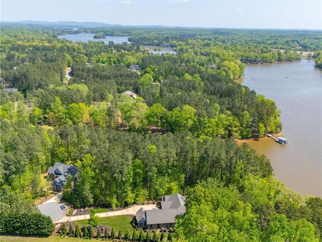 1579 Sunset Pointe Drive, Salisbury, NC 28146