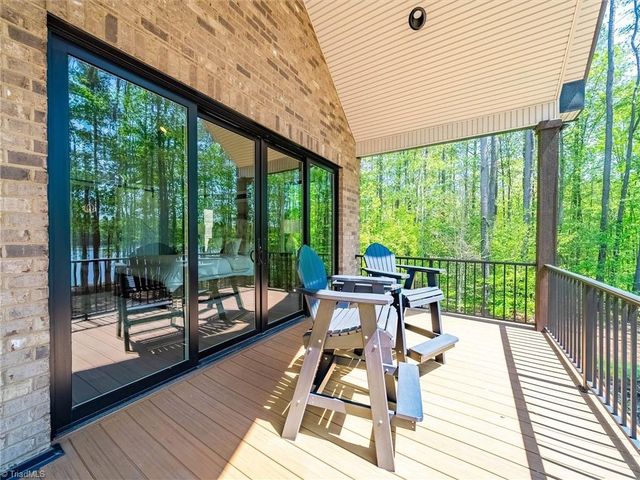 1579 Sunset Pointe Drive, Salisbury, NC 28146