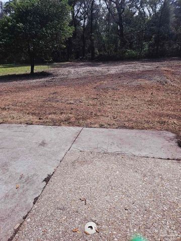 7240 Hilburn Rd 1D, Pensacola, FL 32504