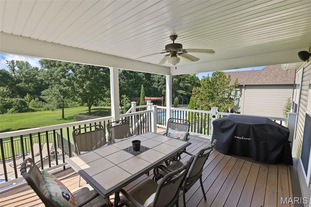 136 Stonebridge Crossing Drive, Maryville, IL 62062