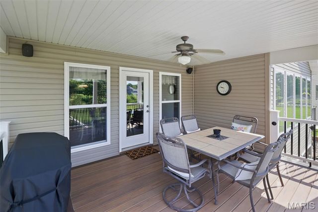 136 Stonebridge Crossing Drive, Maryville, IL 62062