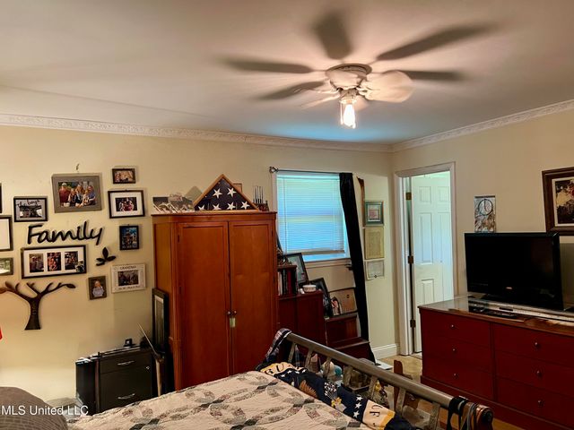 7904 Point Aux Chenes Road, Ocean Springs, MS 39564