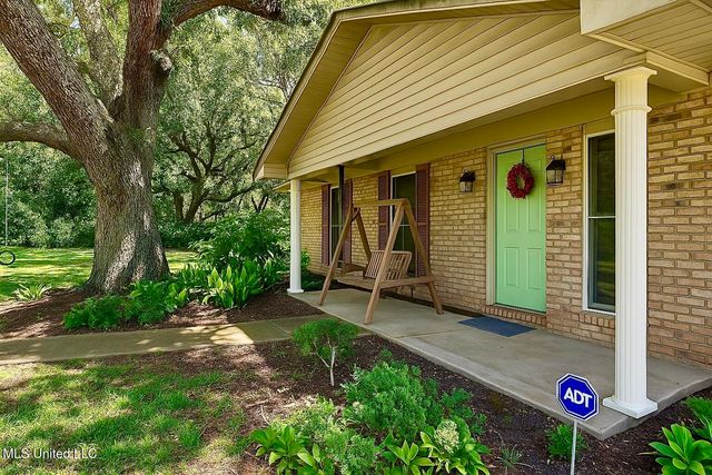 7904 Point Aux Chenes Road, Ocean Springs, MS 39564