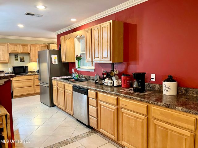 7904 Point Aux Chenes Road, Ocean Springs, MS 39564