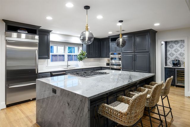 7702 Bryn Mawr Drive, Dallas, TX 75225