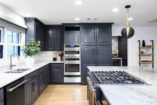 7702 Bryn Mawr Drive, Dallas, TX 75225