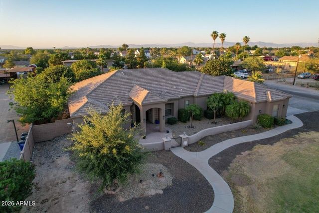3982 E SUNNYDALE Drive, Queen Creek, AZ 85142