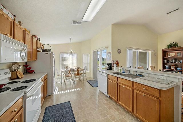 10150 OLD TAMPA BAY DRIVE, San Antonio, FL 33576