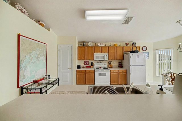 10150 OLD TAMPA BAY DRIVE, San Antonio, FL 33576