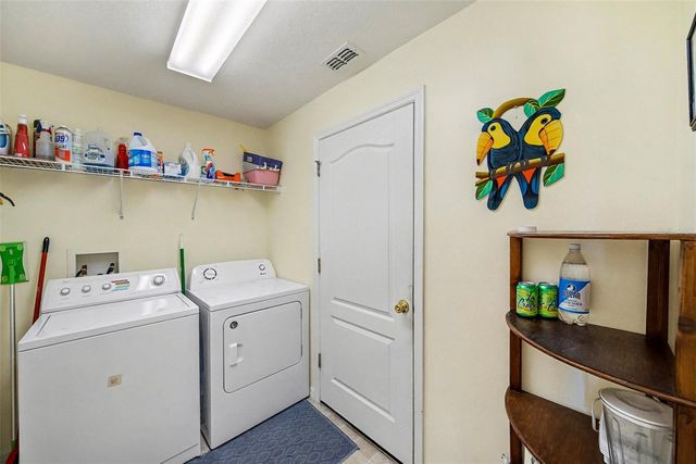 10150 OLD TAMPA BAY DRIVE, San Antonio, FL 33576