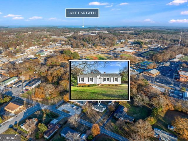 163 Cleveland Avenue, Hartwell, GA 30643