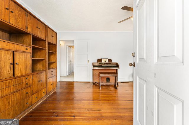 163 Cleveland Avenue, Hartwell, GA 30643