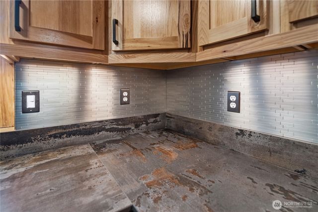 127 Lake Terrace Drive, Mossyrock, WA 98564