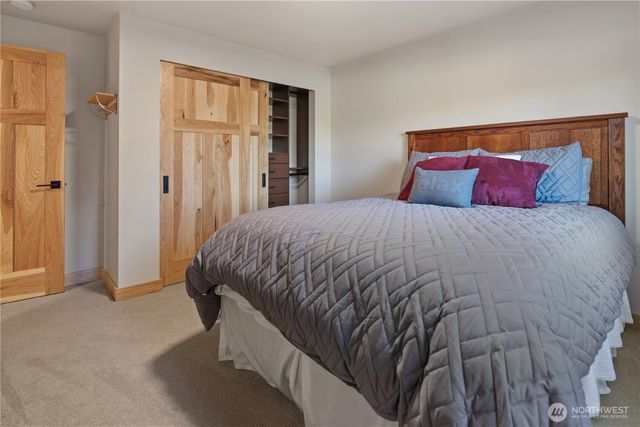 127 Lake Terrace Drive, Mossyrock, WA 98564