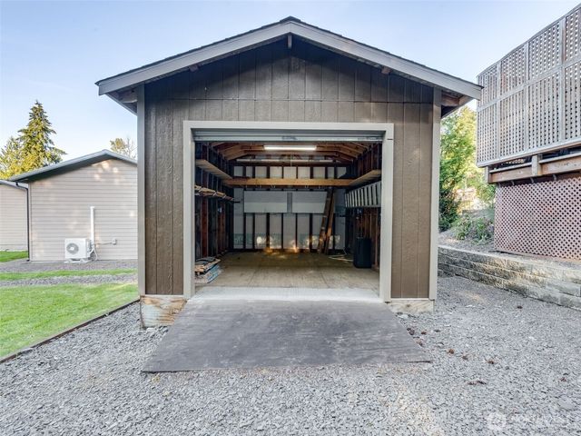 127 Lake Terrace Drive, Mossyrock, WA 98564