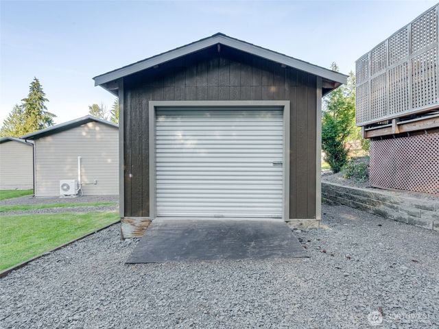 127 Lake Terrace Drive, Mossyrock, WA 98564