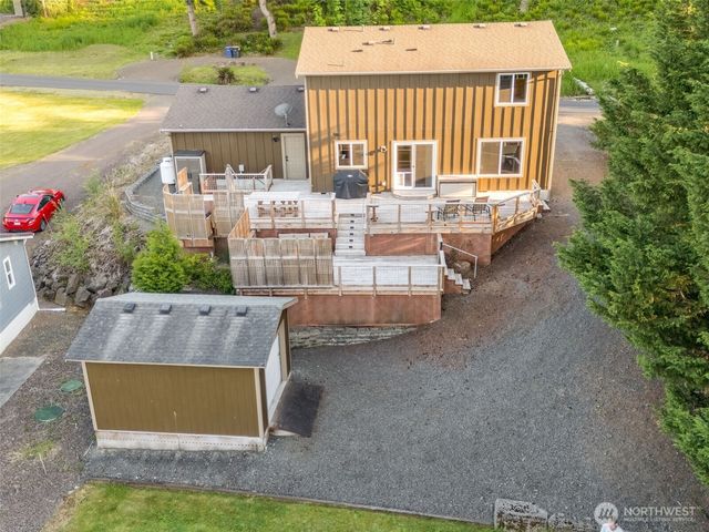 127 Lake Terrace Drive, Mossyrock, WA 98564