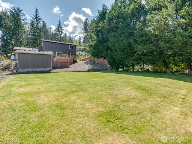 127 Lake Terrace Drive, Mossyrock, WA 98564