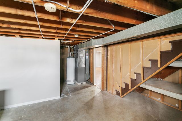 807 Blackhawk Drive, University Park, IL 60484