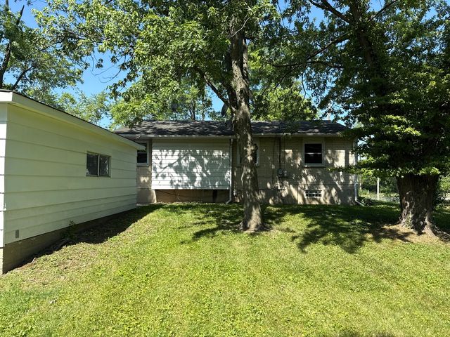 807 Blackhawk Drive, University Park, IL 60484