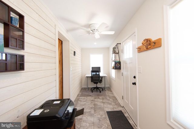 114 SECOND ST, Secretary, MD 21664