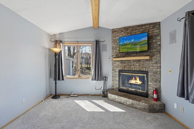 2344 Cowern Place E, North Saint Paul, MN 55109