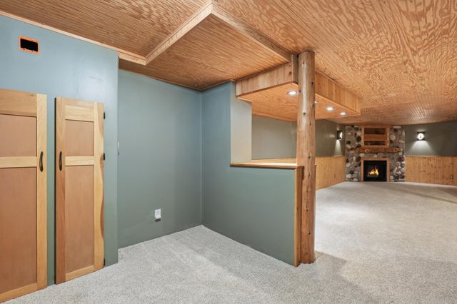 2344 Cowern Place E, North Saint Paul, MN 55109