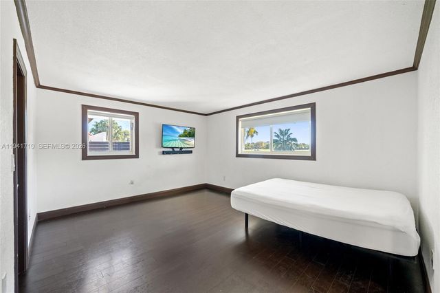 9461 SW 128th St, Miami, FL 33176