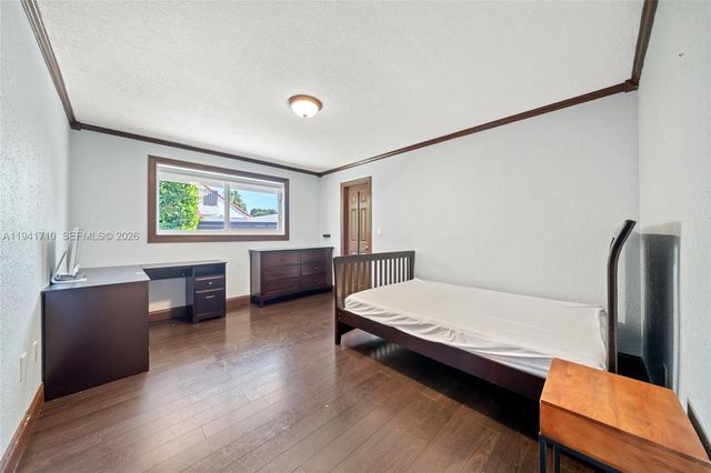 9461 SW 128th St, Miami, FL 33176