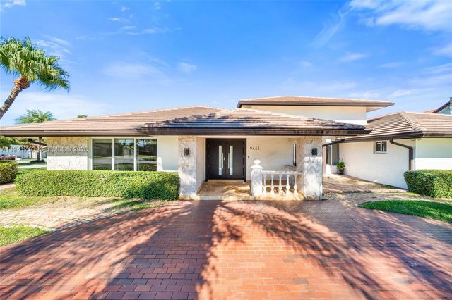 9461 SW 128th St, Miami, FL 33176