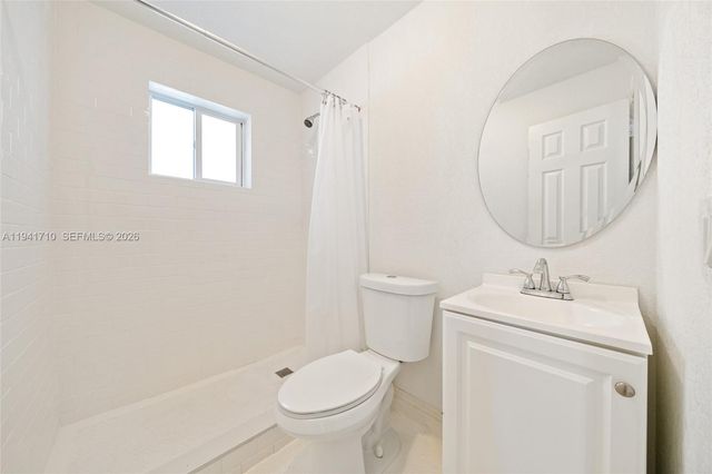 9461 SW 128th St, Miami, FL 33176