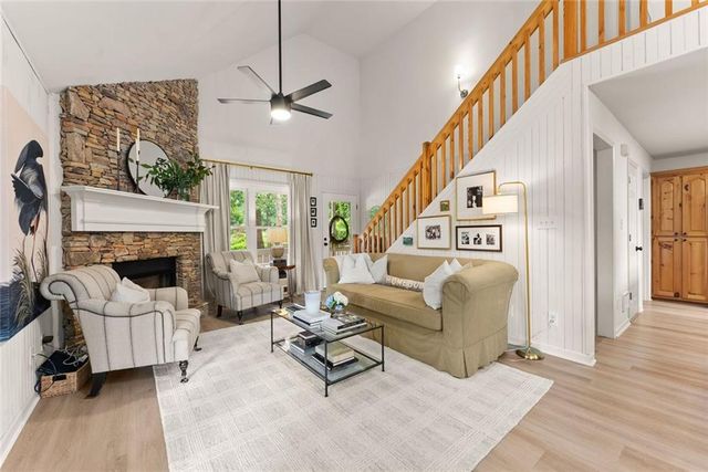 205 Lake Drive, Dawsonville, GA 30534