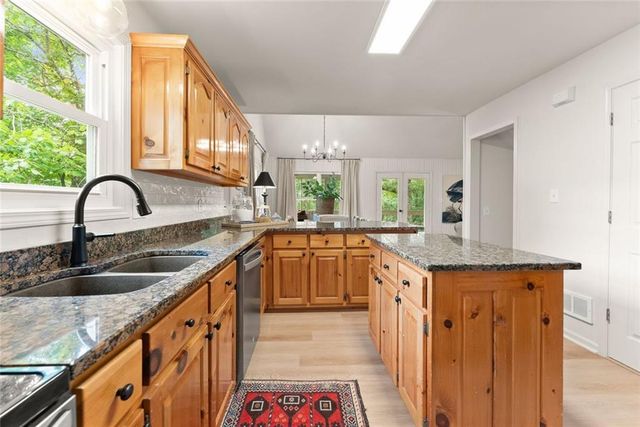 205 Lake Drive, Dawsonville, GA 30534