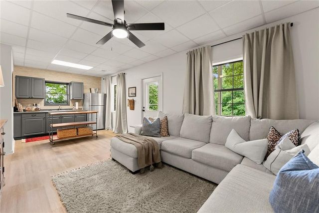 205 Lake Drive, Dawsonville, GA 30534