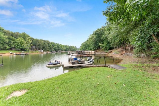 205 Lake Drive, Dawsonville, GA 30534