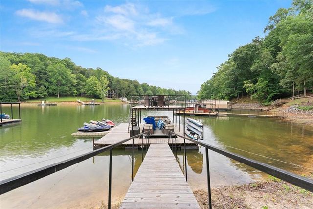 205 Lake Drive, Dawsonville, GA 30534