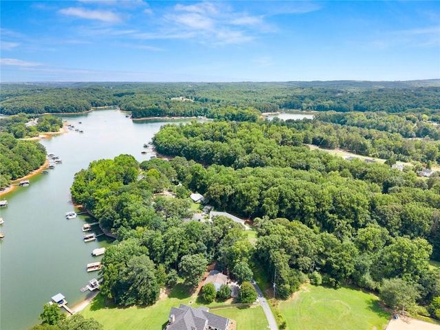 205 Lake Drive, Dawsonville, GA 30534