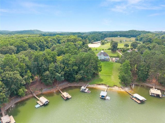 205 Lake Drive, Dawsonville, GA 30534