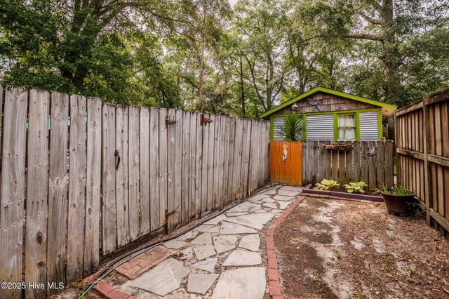 310 Central Boulevard, Wilmington, NC 28401