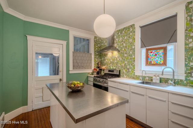 310 Central Boulevard, Wilmington, NC 28401